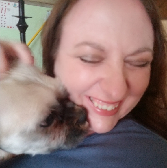 Meet your Posher, Shelli - Picture 3 of 8